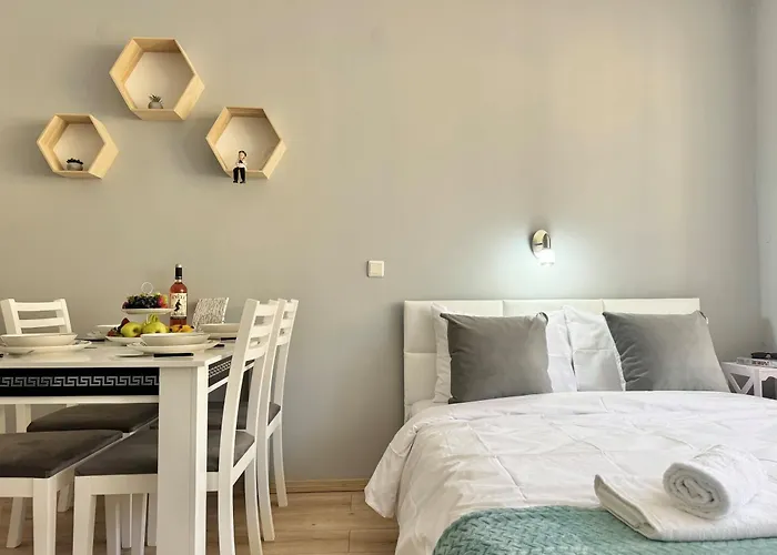 Sea Breeze With Balcony In Свети-Влас