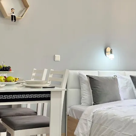 Apartment Sea Breeze With Balcony In Sveti Vlas