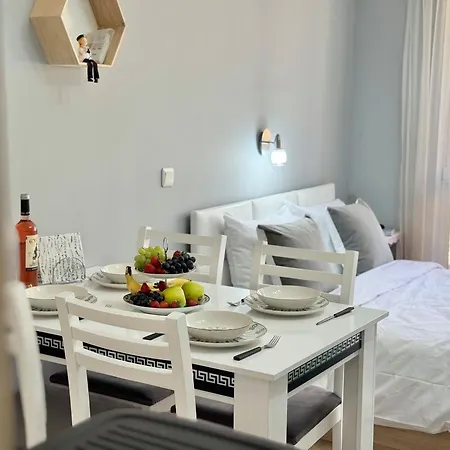 Sea Breeze With Balcony In Апартаменти Светий Влас